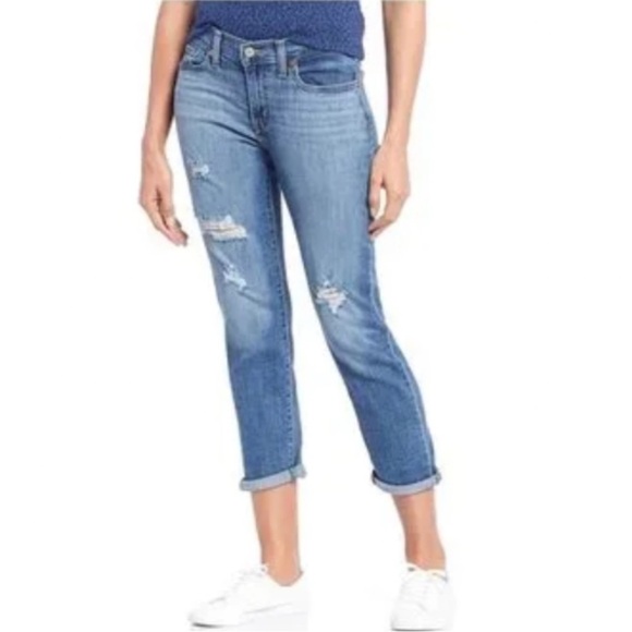 Levi’s Distressed Boyfriend Jeans - Picture 1 of 7